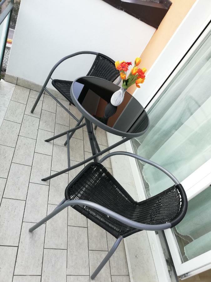 Boschetto Apartment Riva del Garda Ngoại thất bức ảnh